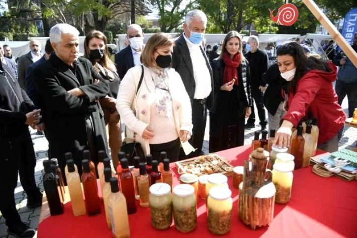 Adana Çiftçi Pazarı açıldı