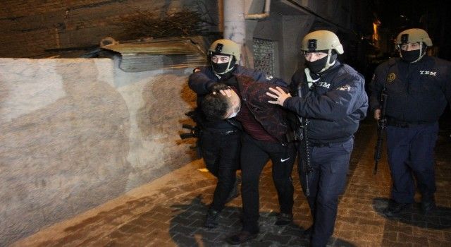 Adana'da DEAŞ operasyonunda 1 tutuklama