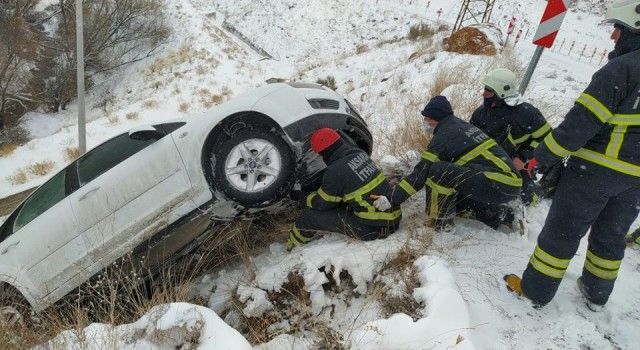 Aksaray'da itfaiye ekibi anında müdahaleyle büyük bir kazayı engelledi