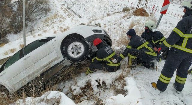 Aksaray&#039;da itfaiye ekibi anında müdahaleyle büyük bir kazayı engelledi