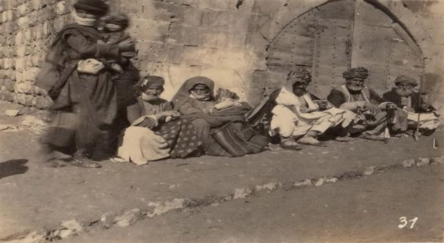 Almanya'dan gelen 100 yıllık Mardin fotoğrafları