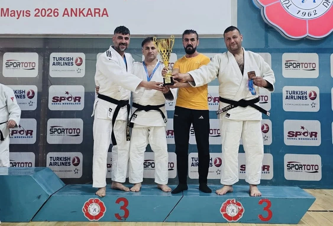 Ankara&rsquo;dan Siirt&rsquo;e Madalya Yağdı
