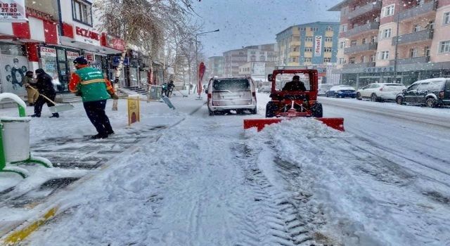 Ardahan beyaza büründü