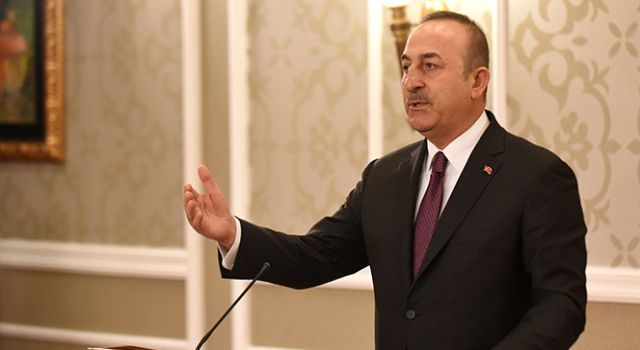 Bakan Çavuşoğlu&#039;ndan Yunanistan&#039;a davet