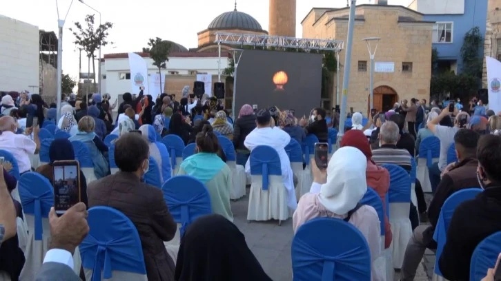 Bakan Soylu, Siirt'te vatandaşlarla birlikte 'Işık hadisesini' izledi