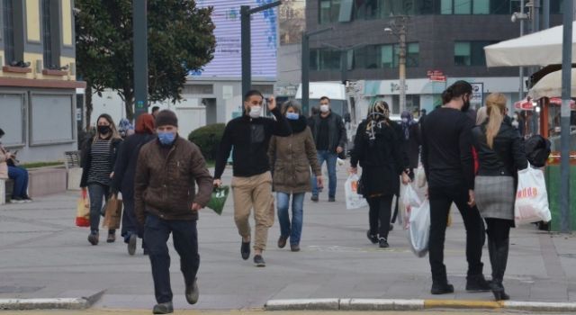 Balıkesir'de Koronavirüs vakaları 5'te bire düştü