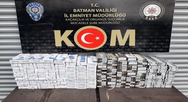 Batman'da paketler dolusu kaçak sigara ele geçirildi