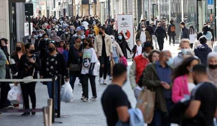 Belçika Kovid-19'la mücadelede "barometre"ye  geçiyor