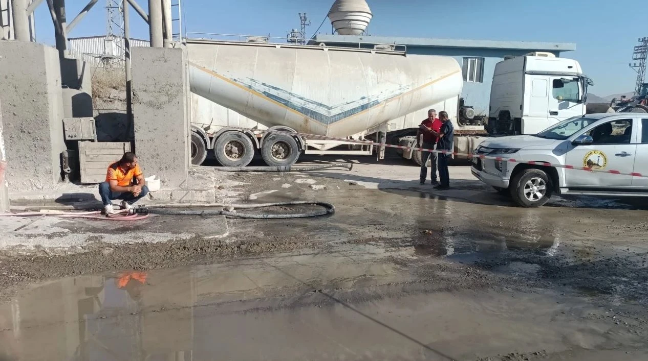 Beton Santralinin Faaliyetleri Durduruldu
