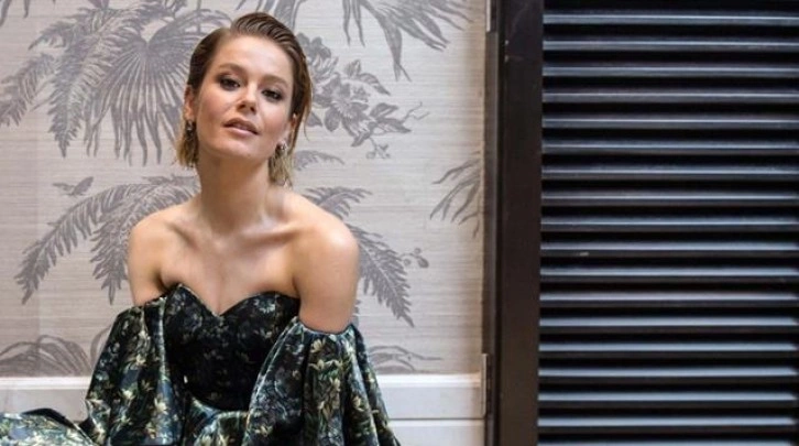 Burcu Biricik'in eski hali şaşırttı! 11 yıl önce katıldığı programdaki görüntüsü gündemde