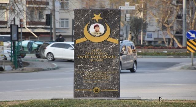 Bursa Gemlik'te şehit anıtları yenileniyor
