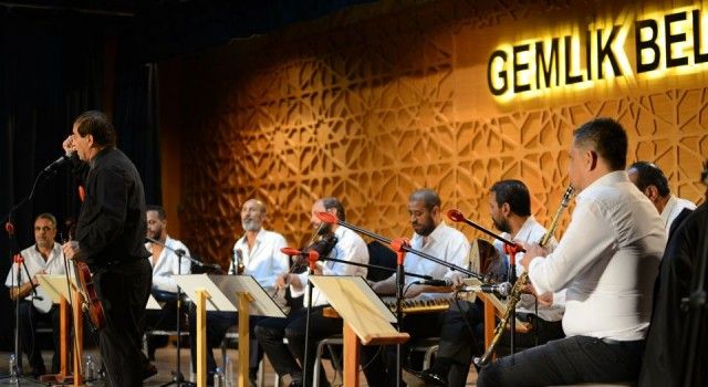 Bursa'da Gemlikli müzisyenlere destek