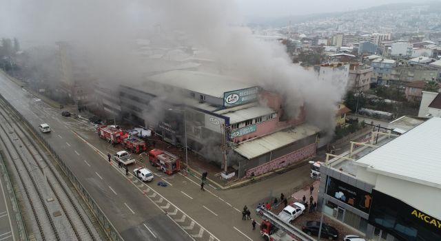 Bursa'da mobilya fabrikasında yangın