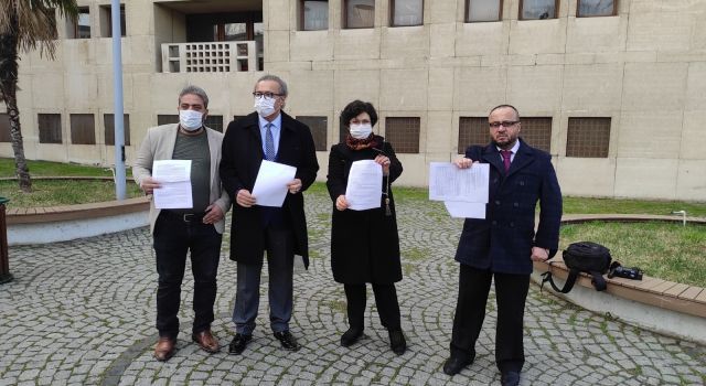 Bursalı avukattan Aşı yaptırmayan vatan hainidir&#039; diyen profesöre suç duyurusu