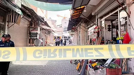 Çarşı Ortasında Silahlı Kavga