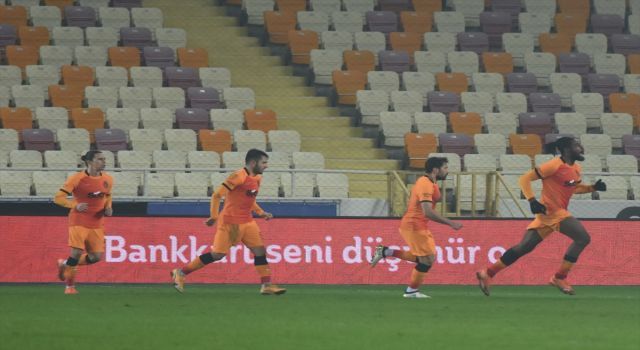 Çekişmeli penaltılarda kazanan Galatasaray oldu