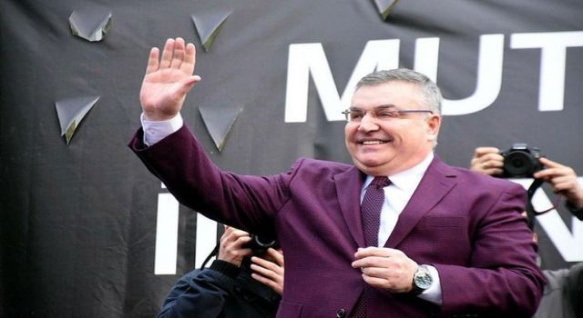 CHP'den ayrılan belediye başkanı partiye geri dönüyor