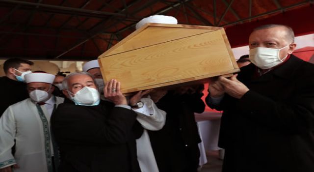 Cumhurbaşkanı Erdoğan Hafız Abdullah Nazırlı'nın cenazesine katıldı