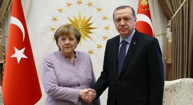 Cumhurbaşkanı Erdoğan, Merkel ile görüştü