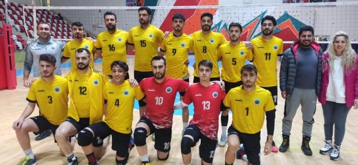 Erkek Voleybol Takımımız Birinci Lig Yolunda