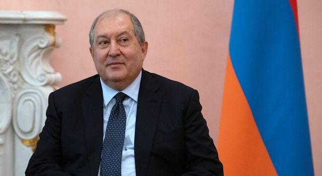 Ermenistan Cumhurbaşkanı, Koronavirüs'e yakalandı