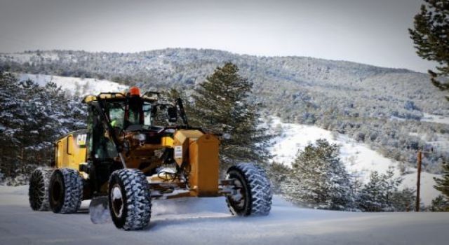 Erzincan'da 435 köy yolu ulaşıma kapandı