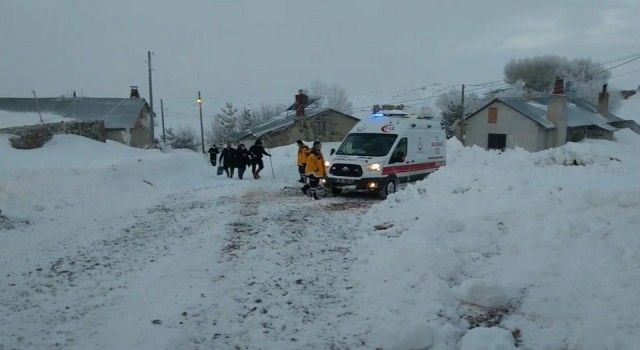 Erzincan&#039;da hasta kadın için seferberlik