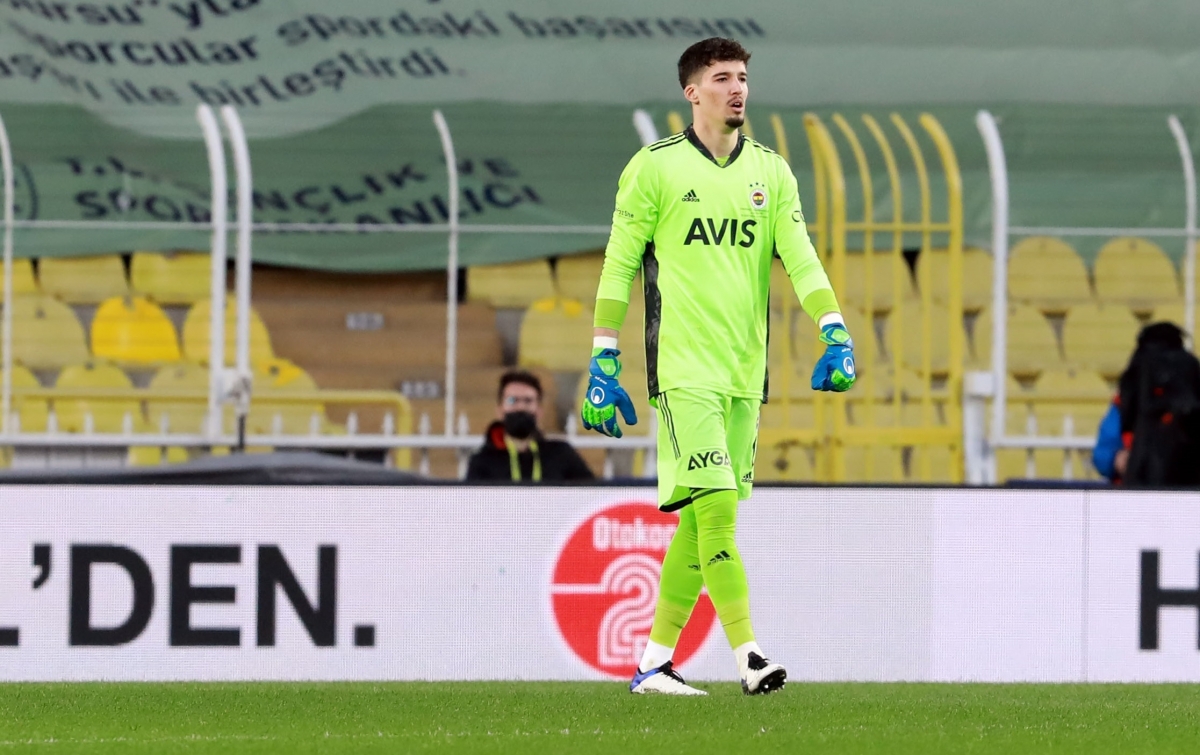 Fenerbahçe'de Altay Bayındır şoku