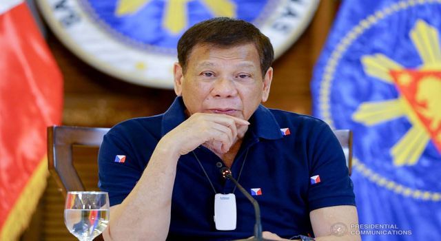 Filipinler Devlet Başkanı'ndan yeni gaf: 'Başkanlık kadınlara göre değil'