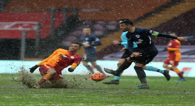 Galatasaray liderliği son anda geri aldı