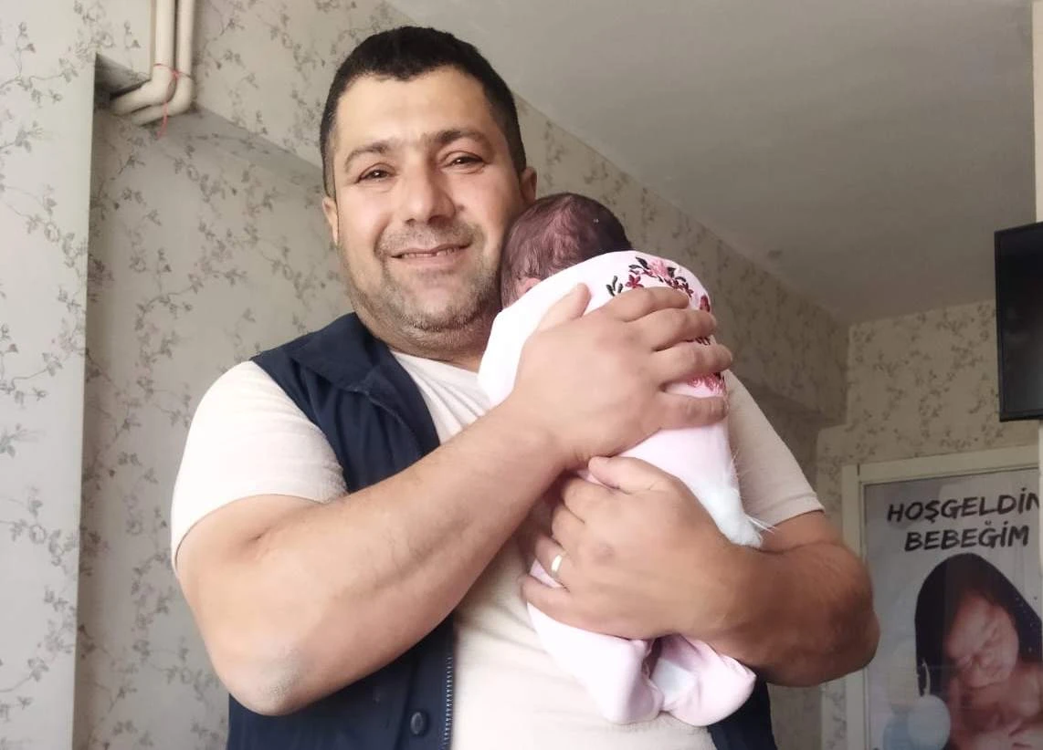Gazeteci İsmet Açıkgöz Baba Oldu