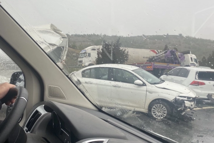 Gaziantep – Nurdağı yolunda zincirleme kaza