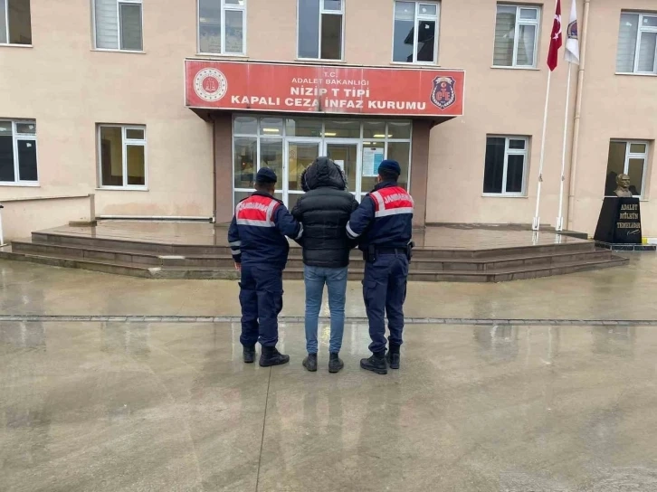 Gaziantep’te yasadışı göçmen taşıyan 2 organizatör yakalandı