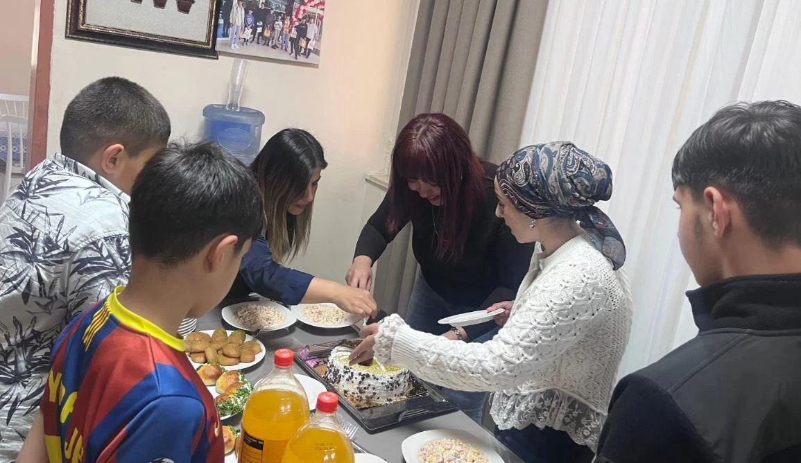 GELECEĞE UMUTLA BİR YAŞ DAHA