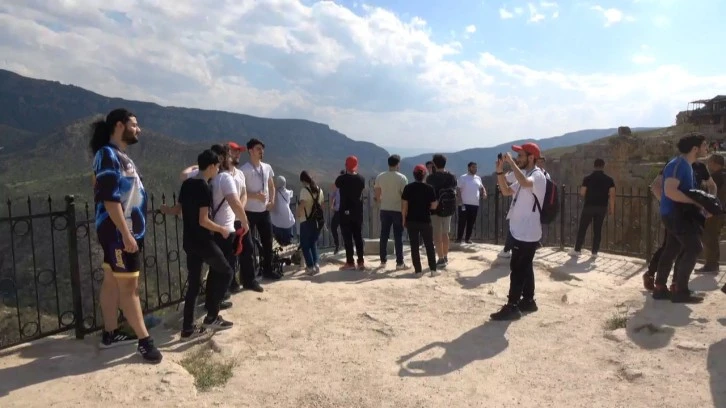 HAVELSAN mühendis ve Üniversite öğrencileri Akdeniz kanyonlarını aratmayan Botan Vadisini gezdi