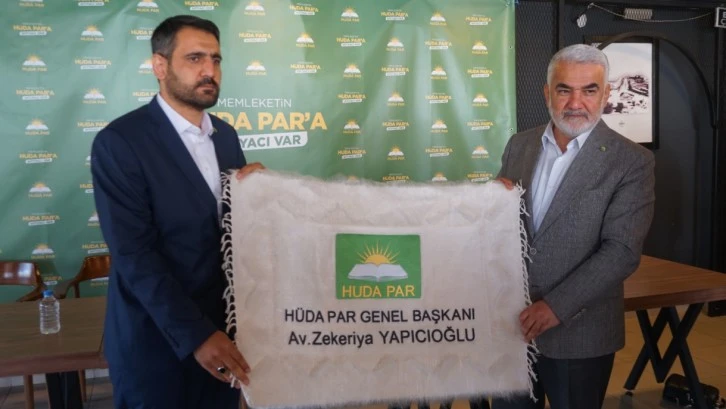 HÜDA PAR Genel Başkanı Yapıcıoğlu Siirt'te temaslarını tamamladı