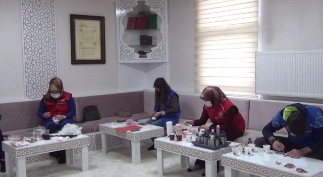 İdlib'deki çocukların yüzü Erzincan'la gülüyor