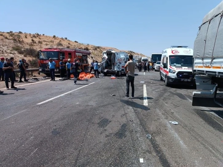 İHA muhabirlerinin de öldüğü TAG Otoyolu'ndaki feci kaza ile ilgili davada karar açıklandı