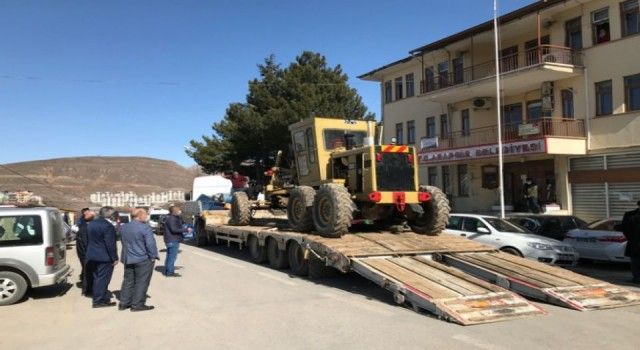 İstanbul Ataşehir'den Malatya Arapgir'e greyder hibesi