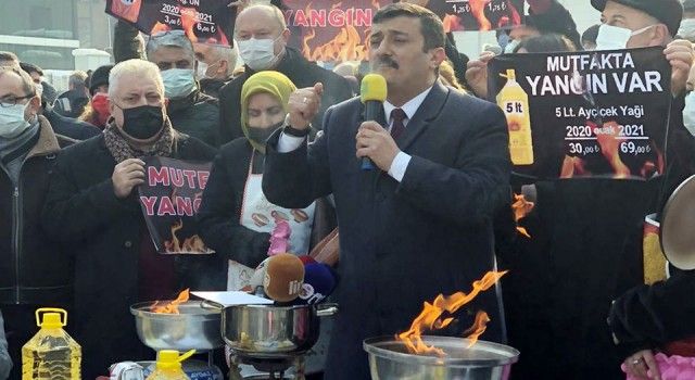 İYİ Parti: 'Bursa'daki eylemimiz Ankara'ya ses oldu'