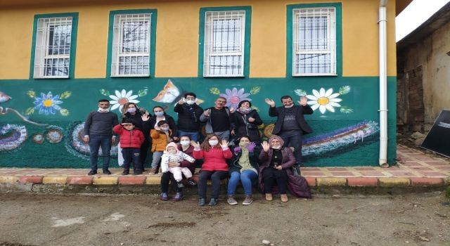 KAHEV Batman Kömürcü Köy Okulu'nu boyadı