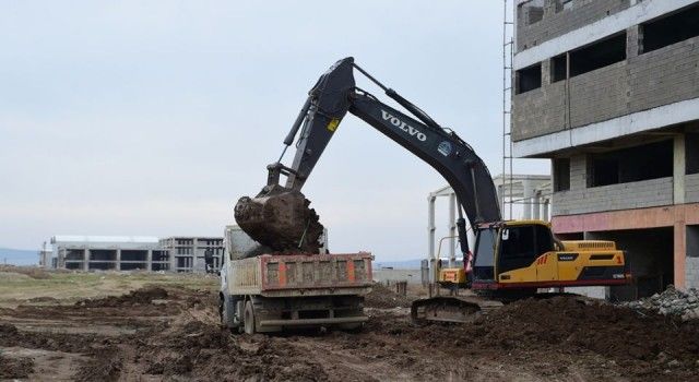 Kahramanmaraş Dulkadiroğlu'nda yeni yollar açılıyor