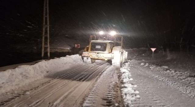 Kahramanmaraş'ta ana arterler kardan temizlendi