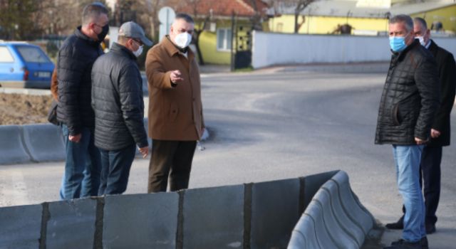Kesimoğlu devam eden çalışmaları inceledi