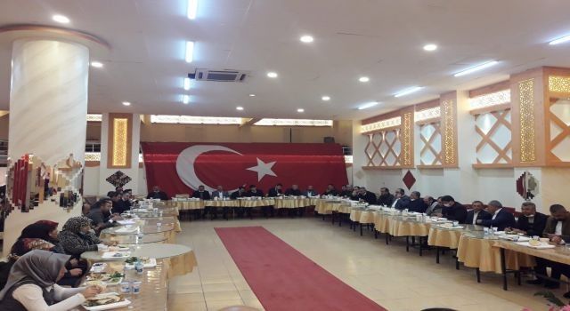 Kilis'te MHP'liler teşkilat yemeğinde buluştu