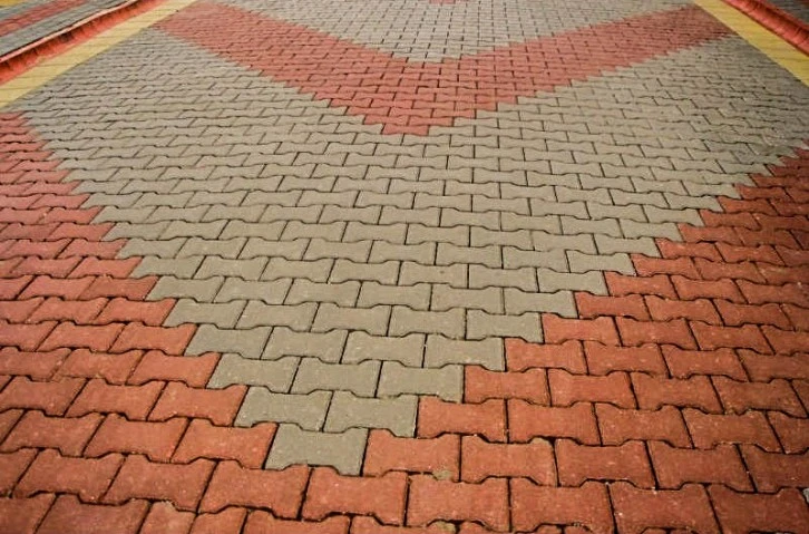 Kilitli parke taşı yaptırılacaktır