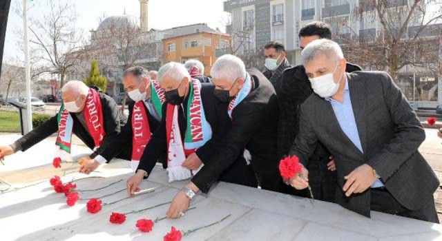 Kocaeli Körfez&#039;de Hocalı şehitleri dualarla anıldı