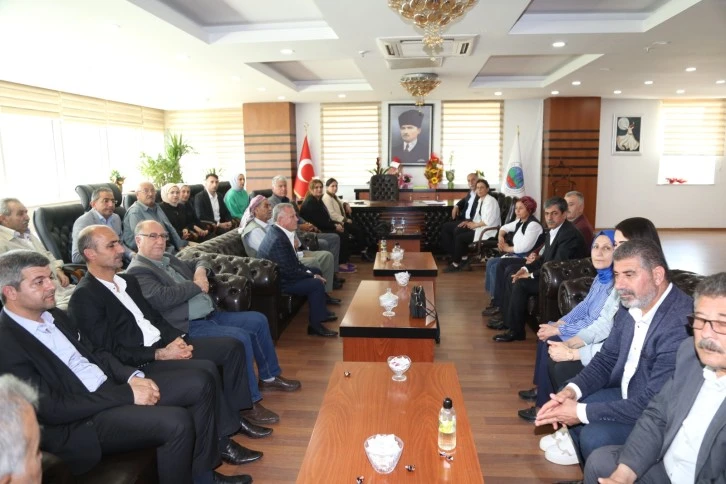 Kurtalan Belediyesi Eş Başkanlarından, Siirt Belediyesi Eş Başkanlarına Hayırlı Olsun Ziyareti