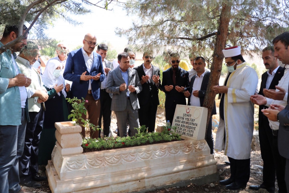 KURTALAN/KONAKPINAR KÖYÜNDE ŞEHİT MEZARLARI YENİLENDİ, ŞEHİTLER ANITI ÇEŞMESİ DUALARLA AÇILDI