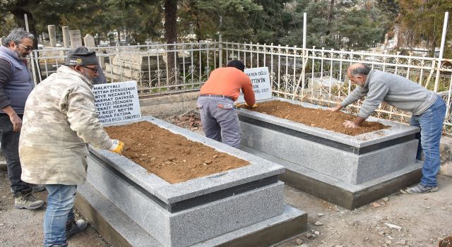 Malatya'da eski cumhurbaşkanlarının babalarının mezarlarına bakım